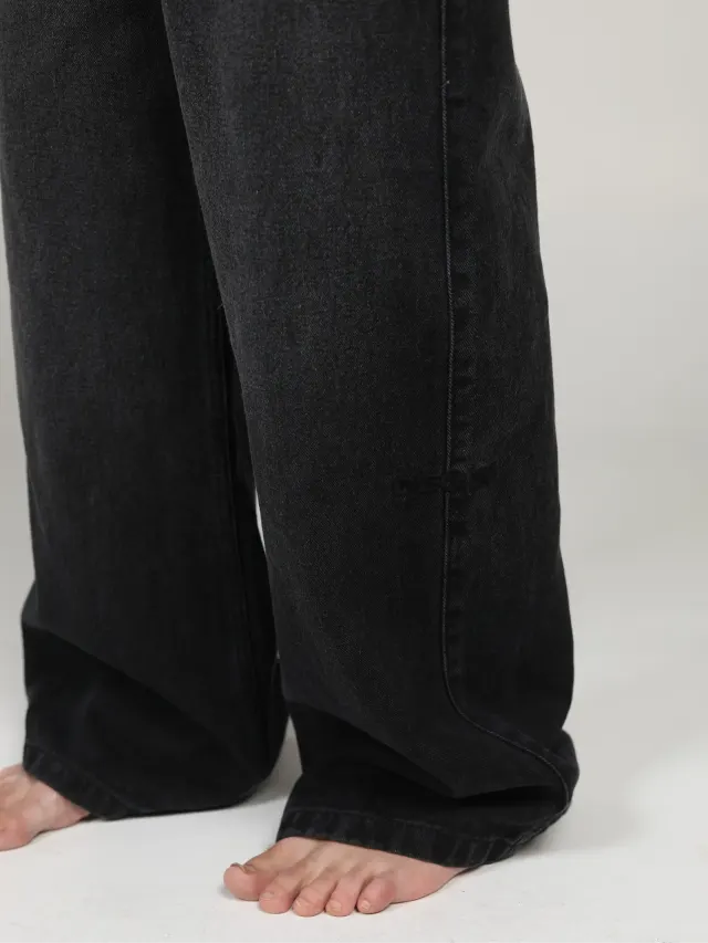 MILD WASH BLACK DENIM - image 3