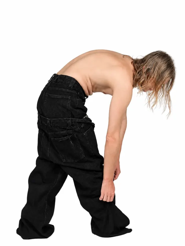 BLACK RAW JEANS - image 7