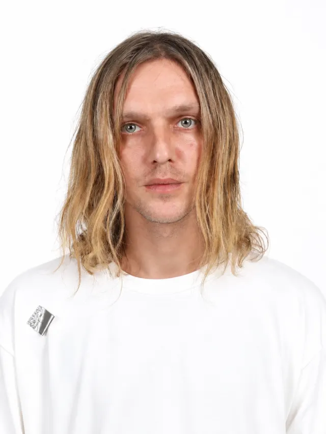 BACKSIDE ZIP TEE WHITE CLR - image 2