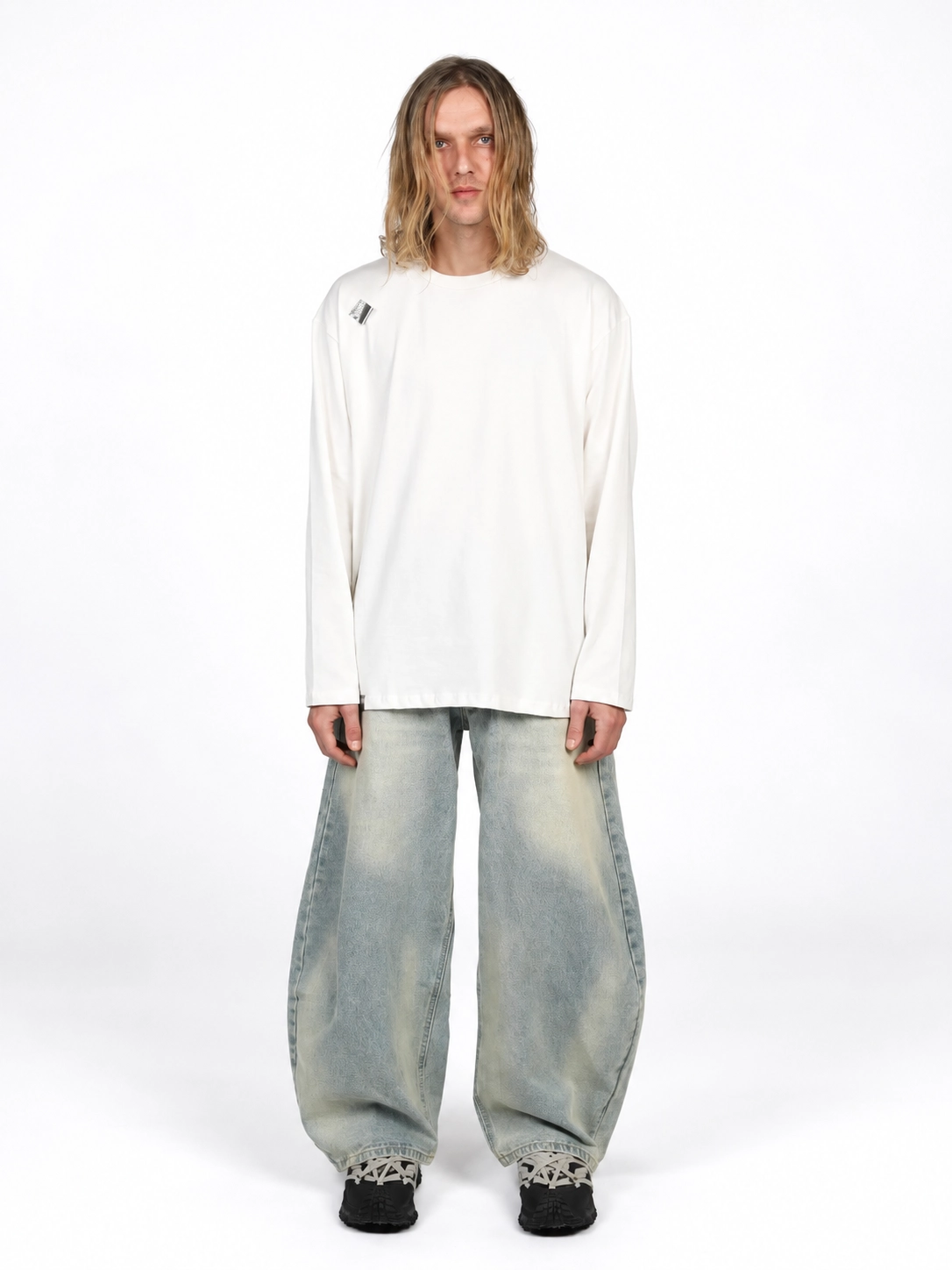 BACKSIDE ZIP TEE WHITE CLR